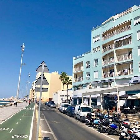Gatu Premium Villa Isabel Terraza,Parking,1ºlinea Playa,Wifi,Vista Al Mar , Preferente Mayores De 25 Anos Y Familias Καντίζ Εξωτερικό φωτογραφία